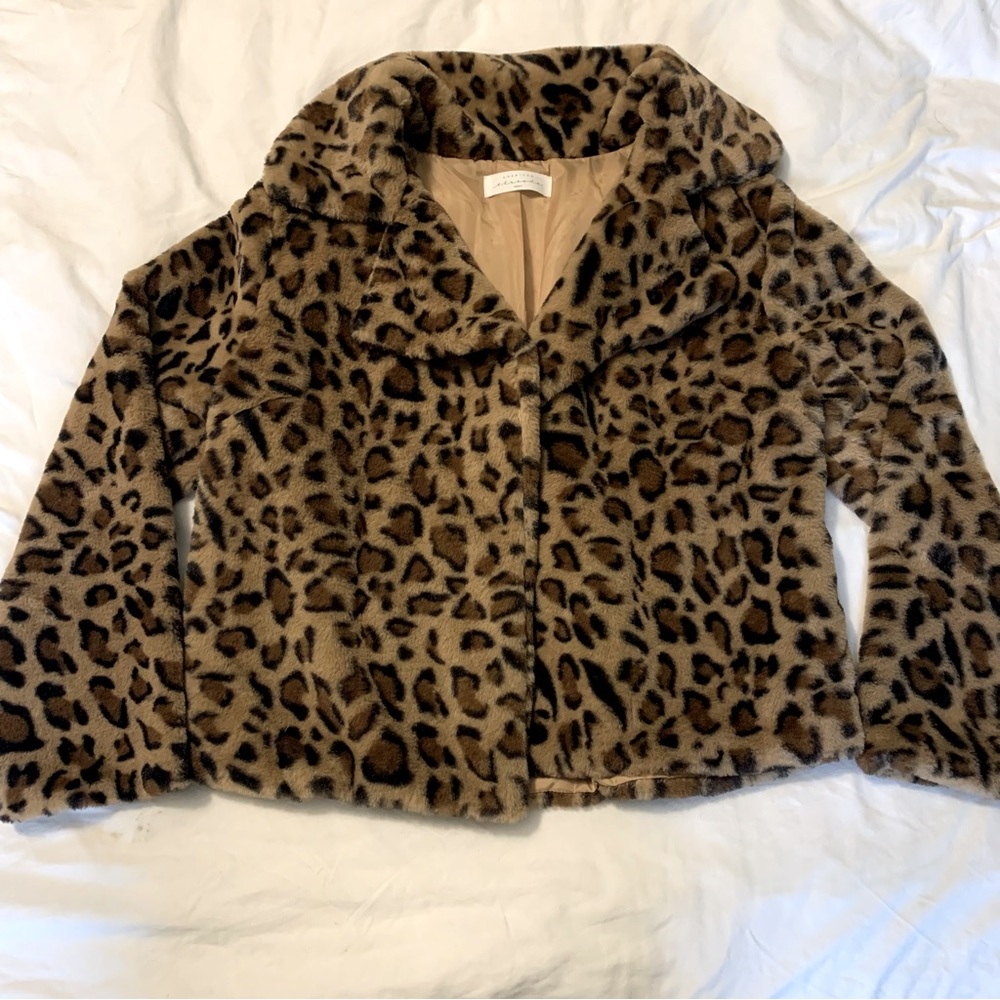 American threads leopard coat